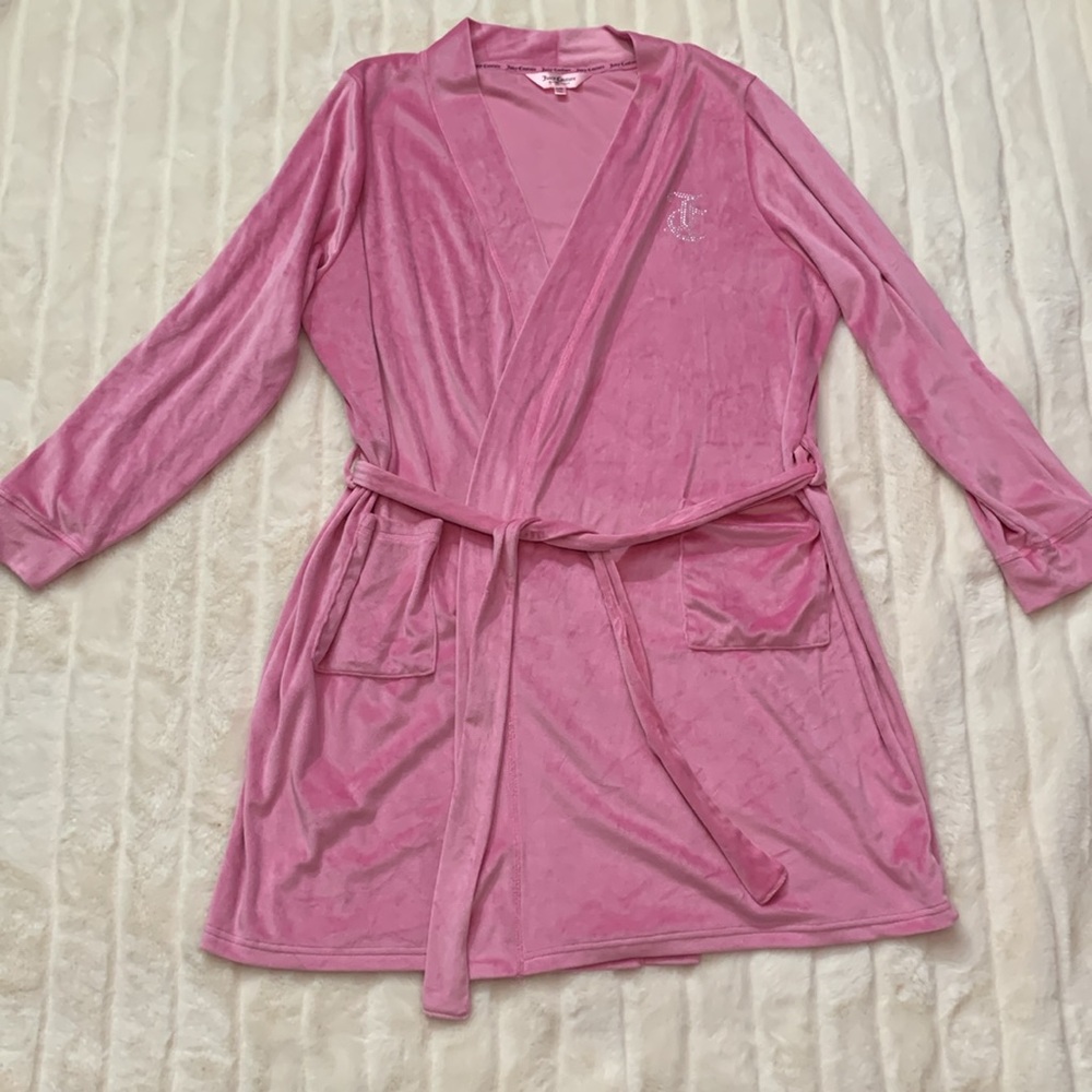 Juicy Couture Robe - Picture 2 of 5